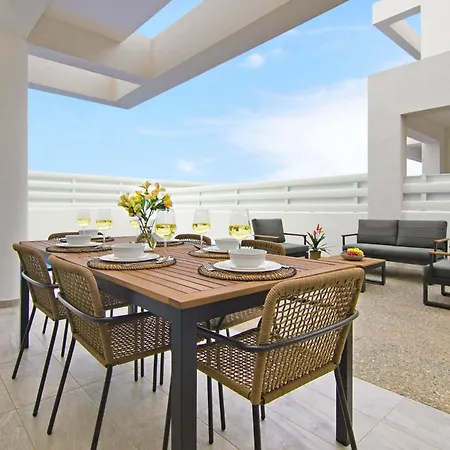 Queen Isabella Villa