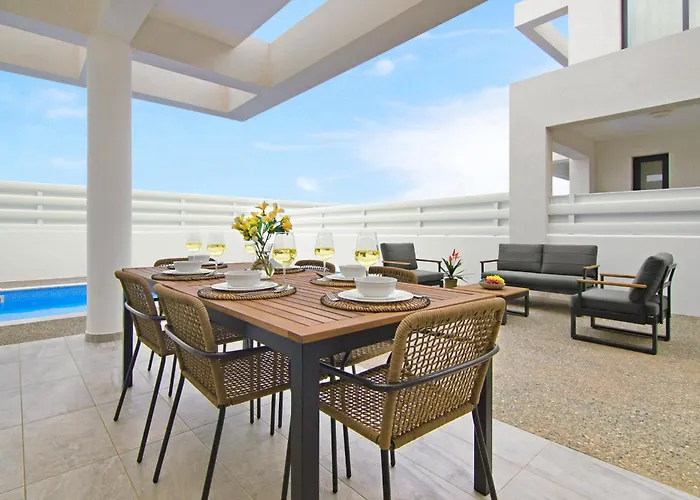 Queen Isabella Villa