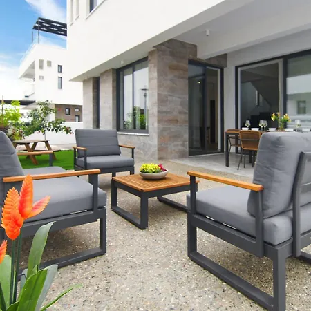 Villa Queen Isabella *