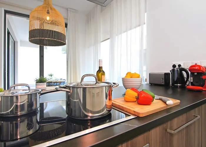 וילה Queen Isabella *